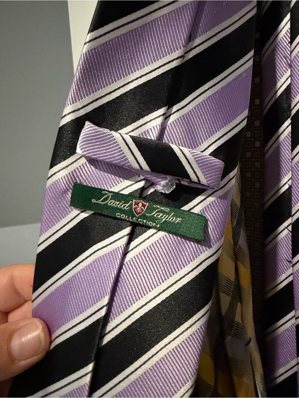 30 Men's Assorted Patterned Ties - Multi-Color Set - Picture 4 of 5